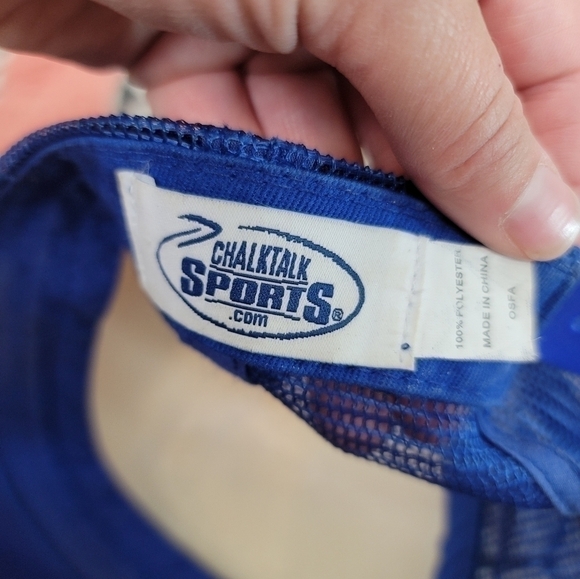 LONE WOLF RUNNERS CLUB VINTAGE HAT - Picture 7 of 10